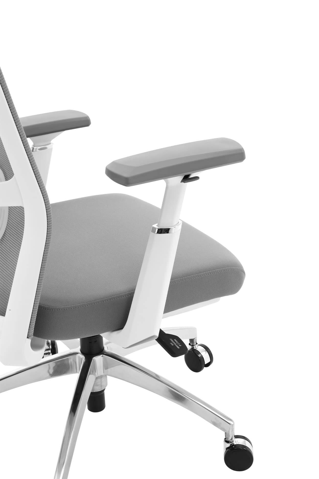 北琛（深圳）家具有限公司